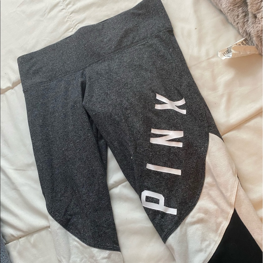 PINK Victoria’s Secret XS yoga leggings!
